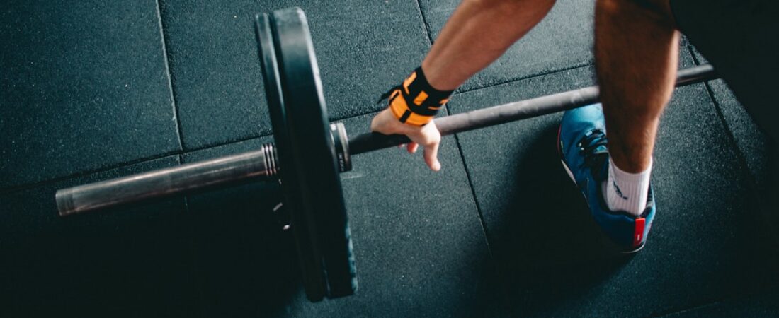 How to Deadlift with Proper Form: A Complete Technique Guide